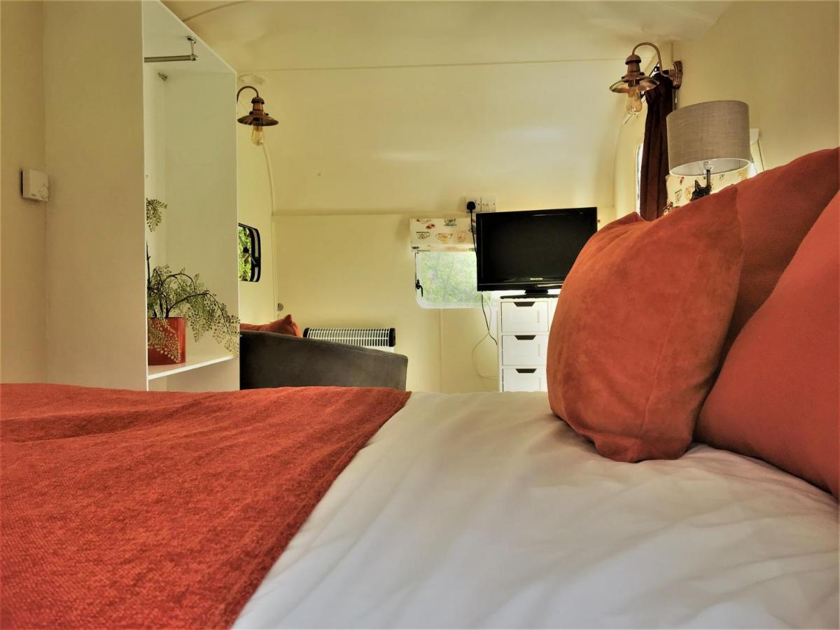 Willow Valley Glamping Bude Exterior foto